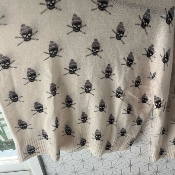 Skull Cashmere Skiing Skulls Turtleneck Sweater - Picture 3 of 6